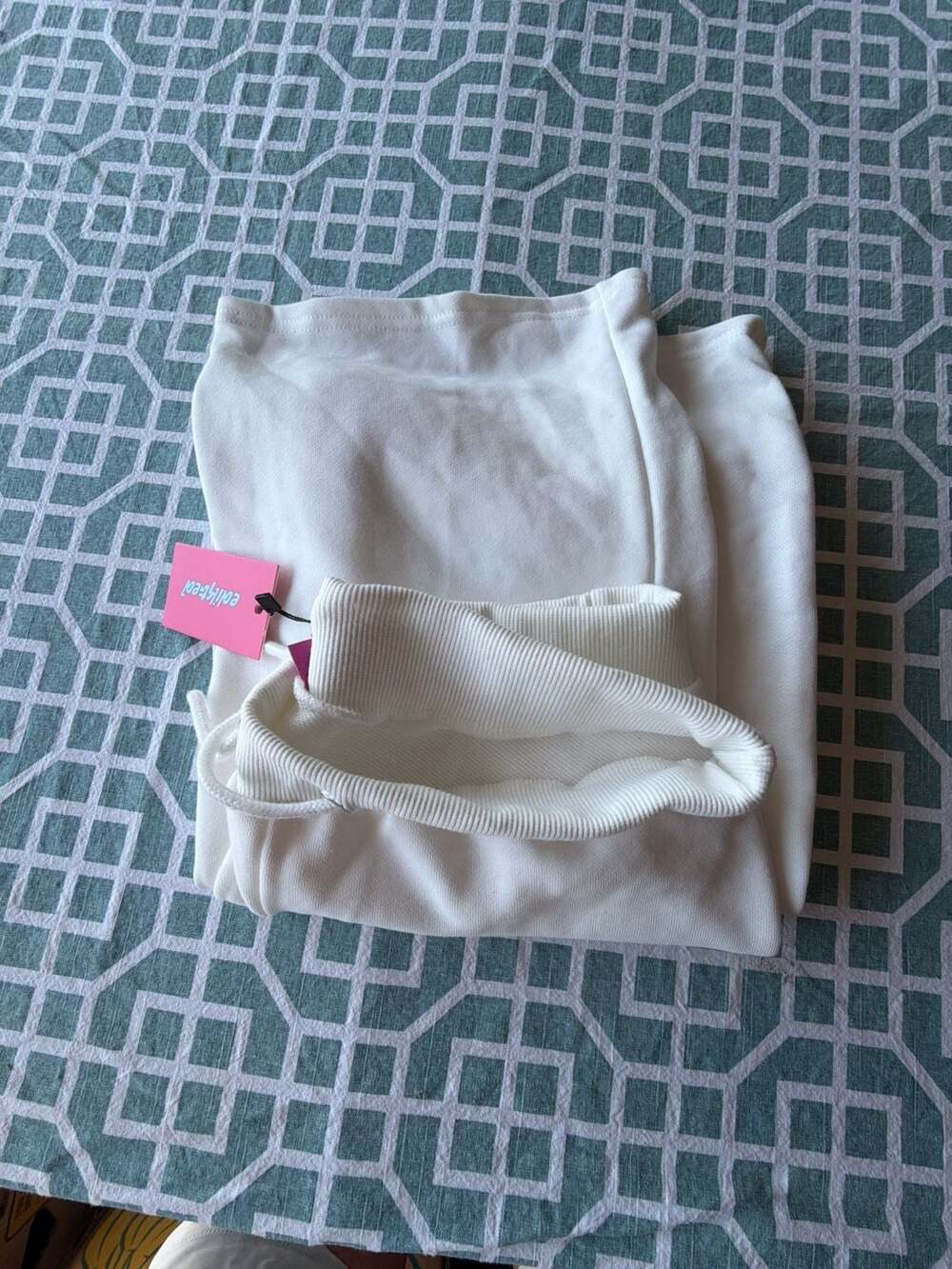 Edikted White Sweatpants Size M